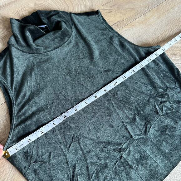 Theory Slim Turtleneck Velour Tank Dark Holly Green Small - Picture 10 of 11